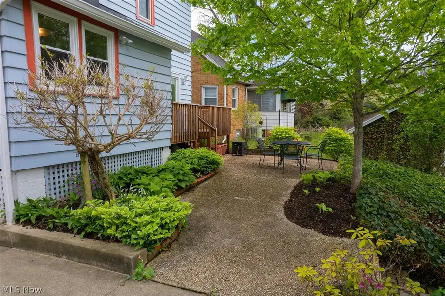 638 Vine Street, Kent, OH 44240 - #3