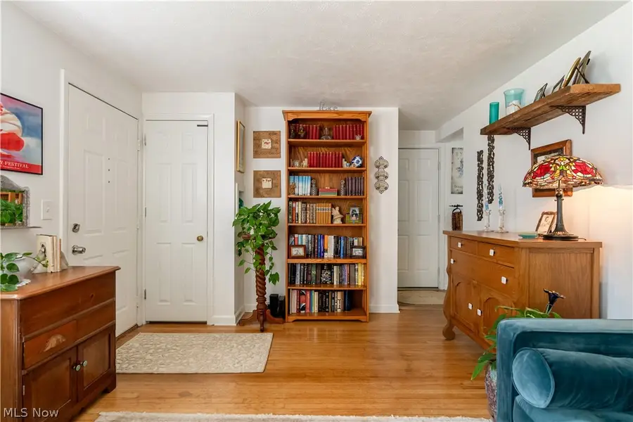 3815 Norman Nw Avenue, Canton, OH 44709 - #3