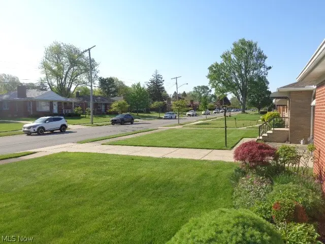 2488 Dale Avenue, Rocky River, OH 44116 - #3