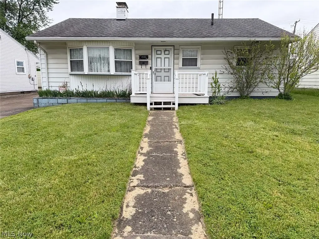 1939 Midway Ne Avenue, Canton, OH 44705 - #1
