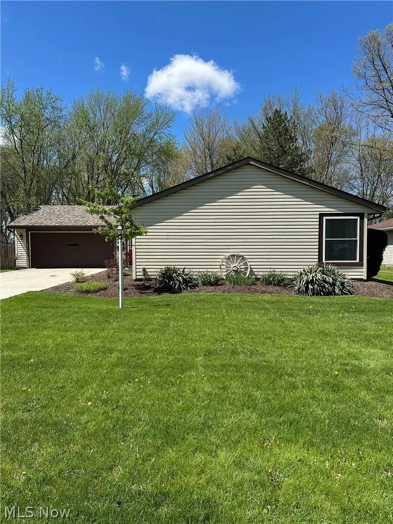 6868 Middlebrook Boulevard, Middleburg Heights, OH 44130 - #1