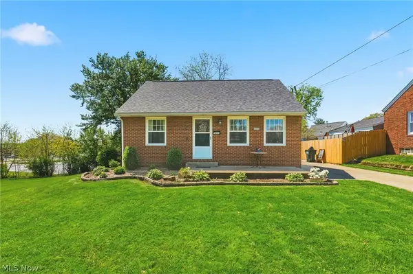 1437 Deville Nw Avenue, Canton, OH 44708