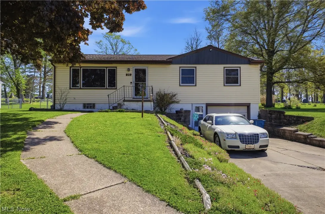 20 James Street, Columbiana, OH 44408 - #1