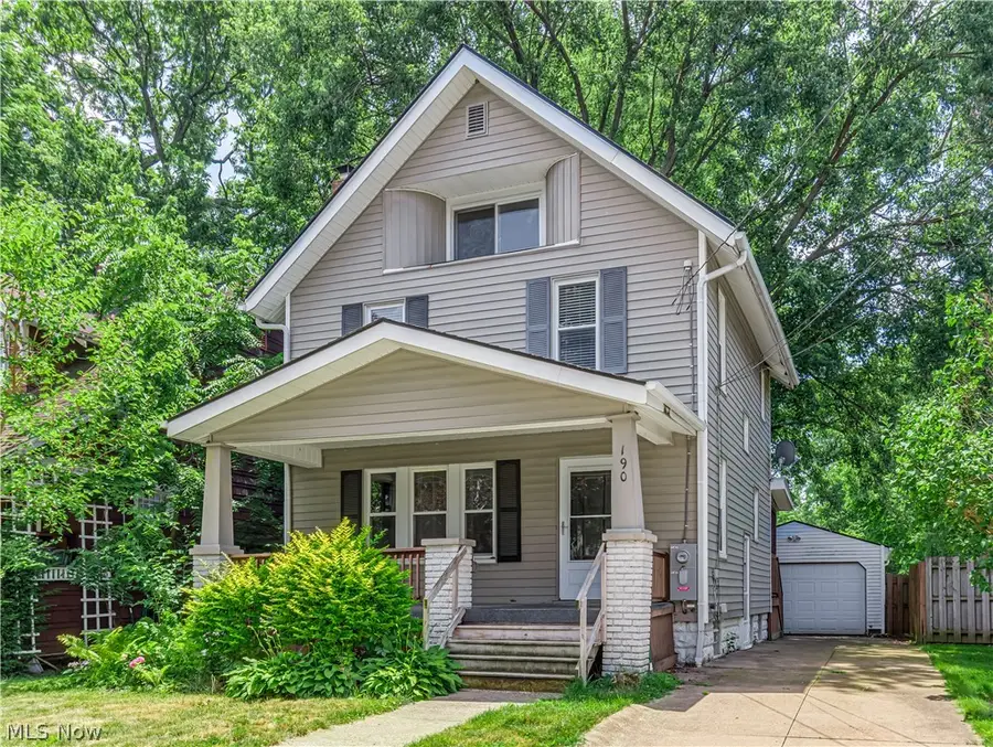 190 E Brookside Avenue, Akron, OH 44301 - #2