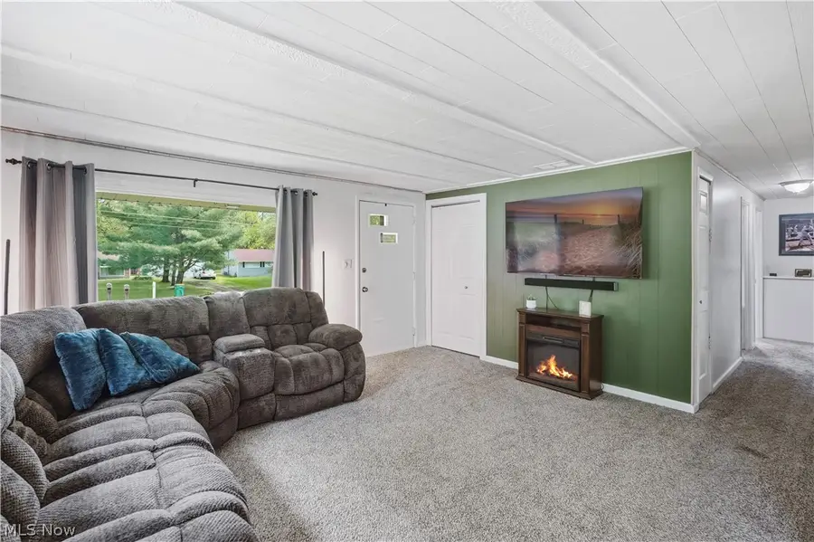 1758 Westwood Drive, Twinsburg, OH 44087 - #3