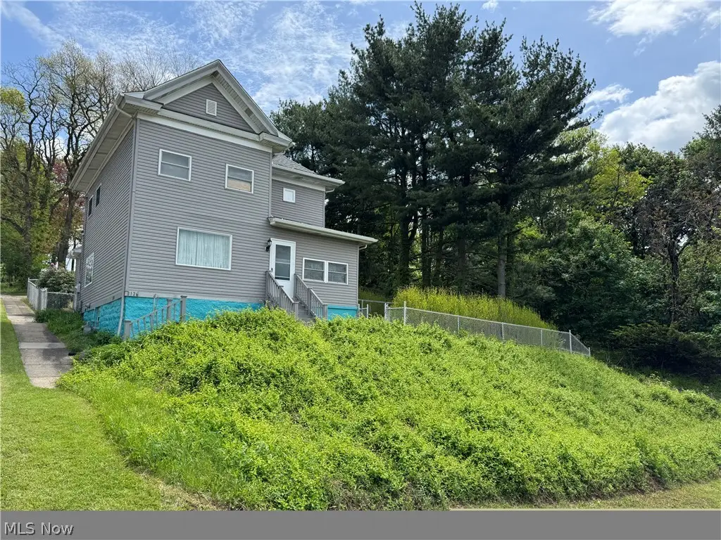 1126 Jennings Avenue, East Liverpool, OH 43920 - #1