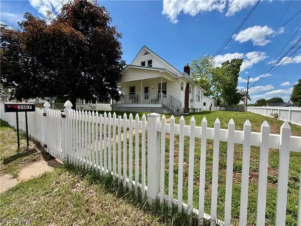 3107 9th Avenue, Vienna, WV 26105