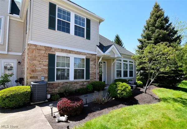 362 E Legend Court #B, Highland Heights, OH 44143