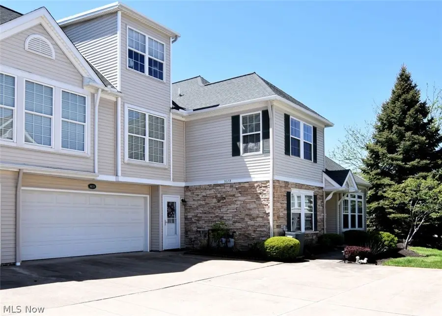362 E Legend Court #B, Highland Heights, OH 44143 - #2