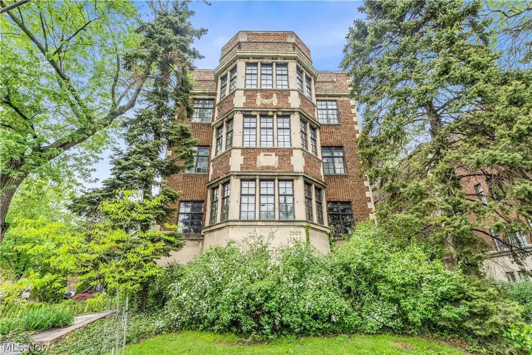 2511 Overlook Road, Cleveland Heights, OH 44106 - #1