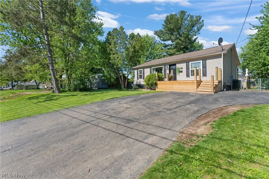 171 27th Se Street, Massillon, OH 44646 - #2