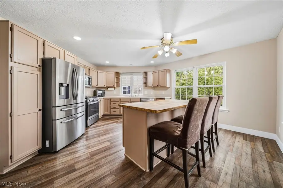 14751 Aspen Hills Lane, Burton, OH 44021 - #2