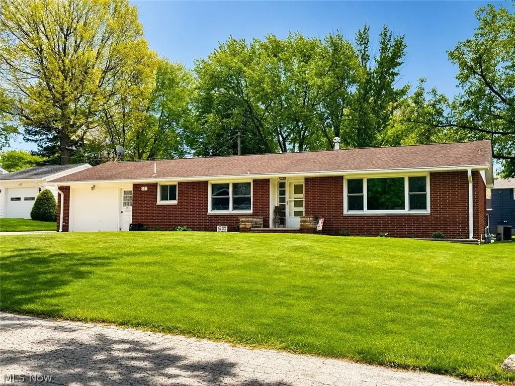337 Bell Avenue, Columbiana, OH 44408 - #1