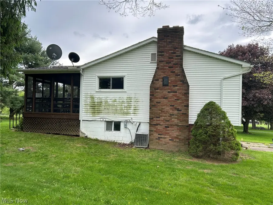 4446 S Carr Road, Apple Creek, OH 44606 - #2