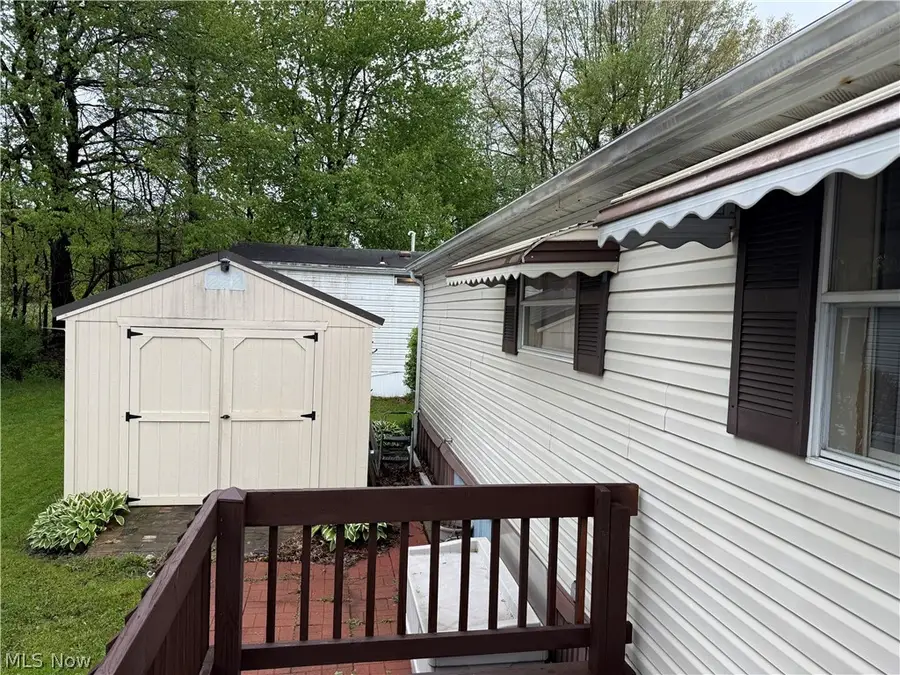43 S Outer Drive, Vienna, OH 44473 - #3