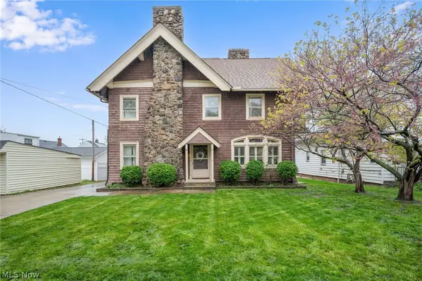 13540 Elbur Lane, Lakewood, OH 44107
