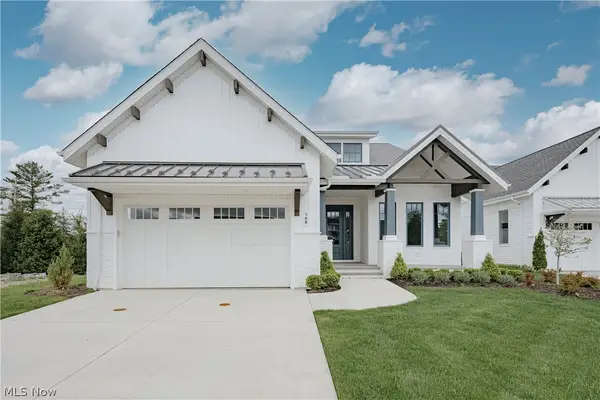 S/L 22 Bridgeport Way, Mayfield Heights, OH 44124