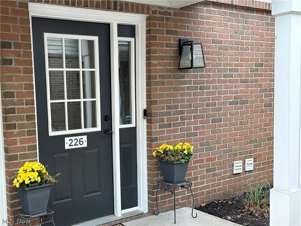 3321 Lenox Village Drive #226, Fairlawn, OH 44333 - #1