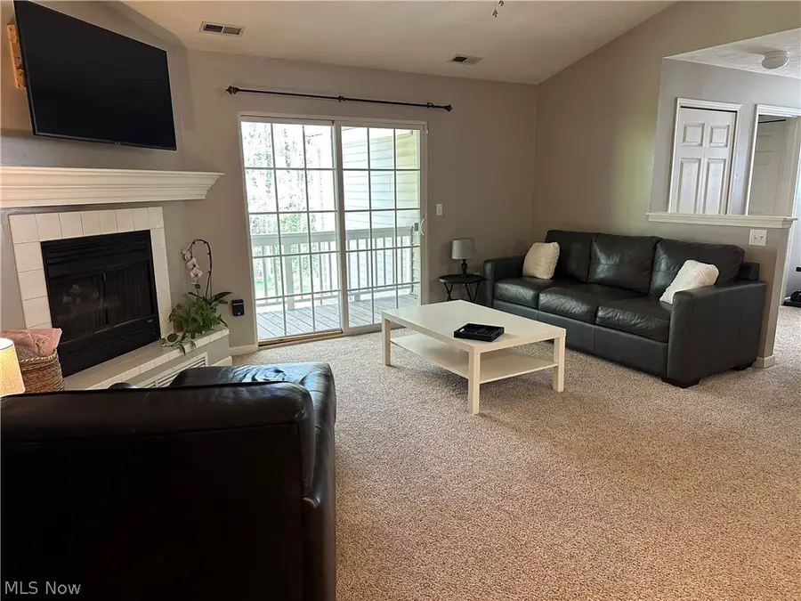 3321 Lenox Village Drive #226, Fairlawn, OH 44333 - #2
