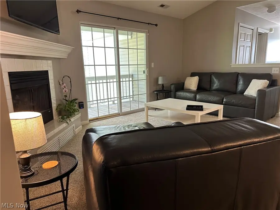3321 Lenox Village Drive #226, Fairlawn, OH 44333 - #3