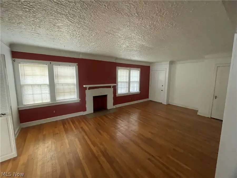 18323 Newell Road, Shaker Heights, OH 44122 - #2