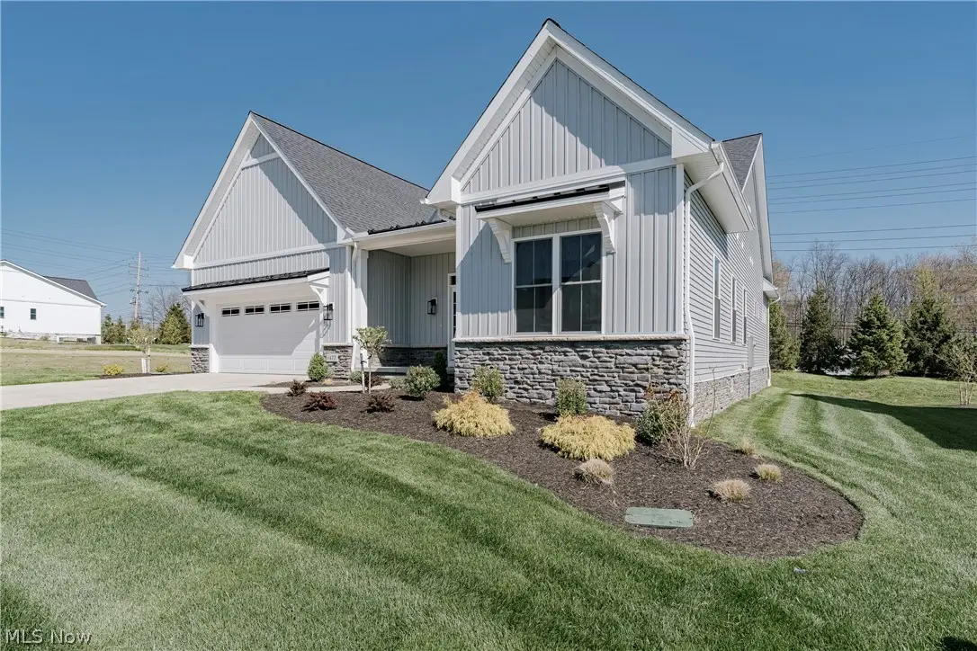 6469 N Cobblestone Road, Mayfield, OH 44143 - #1