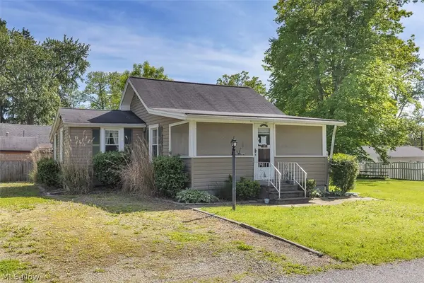 241 Tanglewood Trail, Chippewa Lake, OH 44215