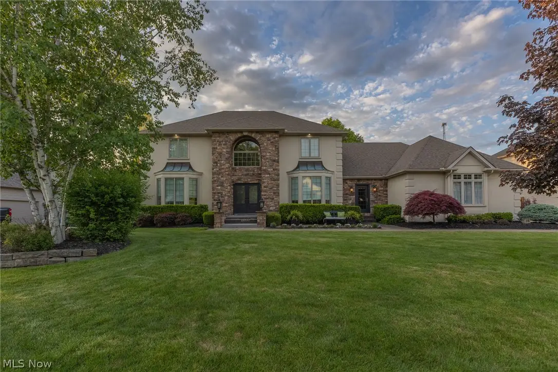 74 Oak Tree, Canfield, OH 44406 - #1