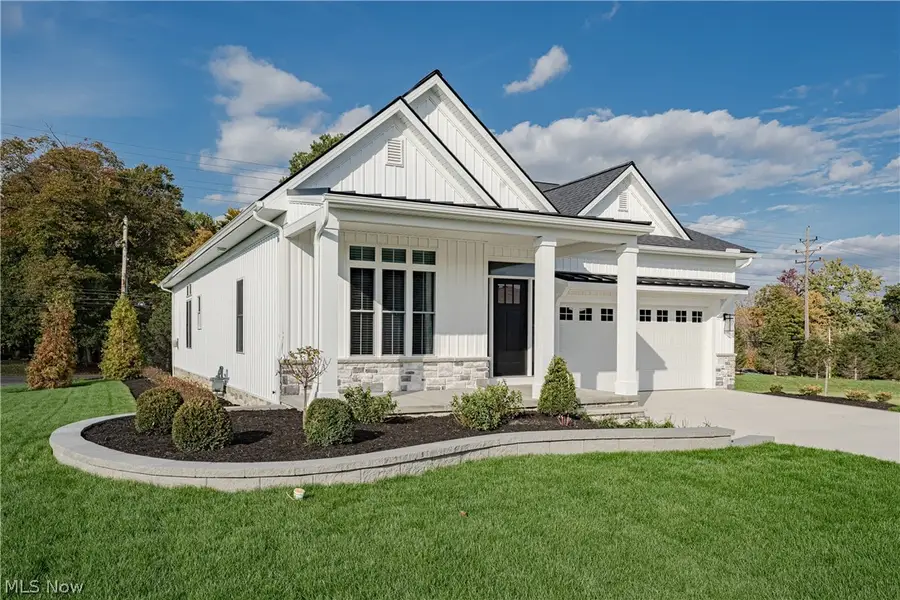6461 N Cobblestone Road, Mayfield, OH 44143 - #3