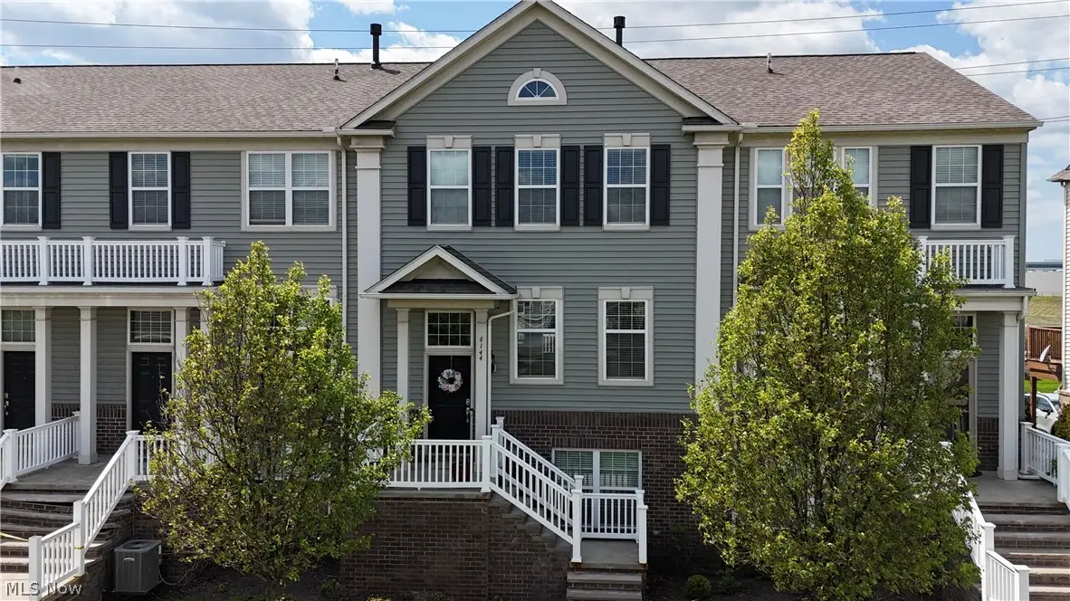 6144 N Pointe Drive, Pepper Pike, OH 44124 - #1