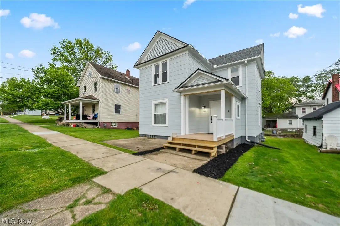244 N Park Avenue, Alliance, OH 44601 - #1