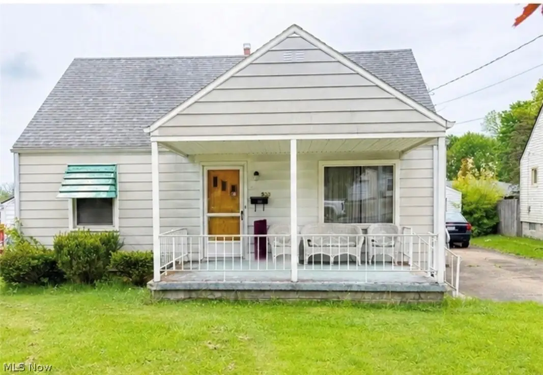 533 Forest Hill Drive, Youngstown, OH 44515 - #1
