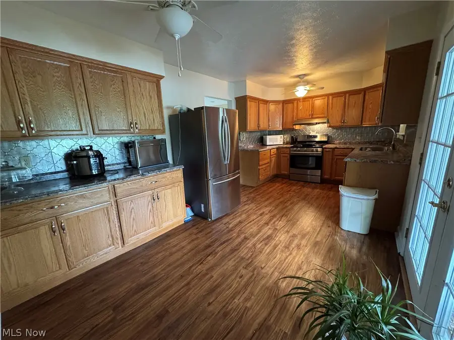 106 Oakview Drive, Marietta, OH 45750 - #3