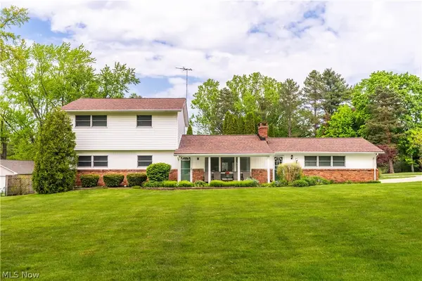 10548 Briar Hill Drive, Kirtland, OH 44094