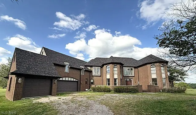 4020 Dillon Hills Drive, Nashport, OH 43830 - #1