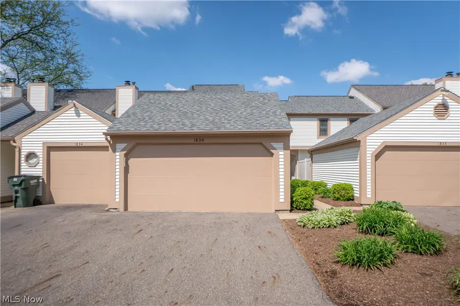 1836 Beechwood Ne Avenue, North Canton, OH 44720 - #2
