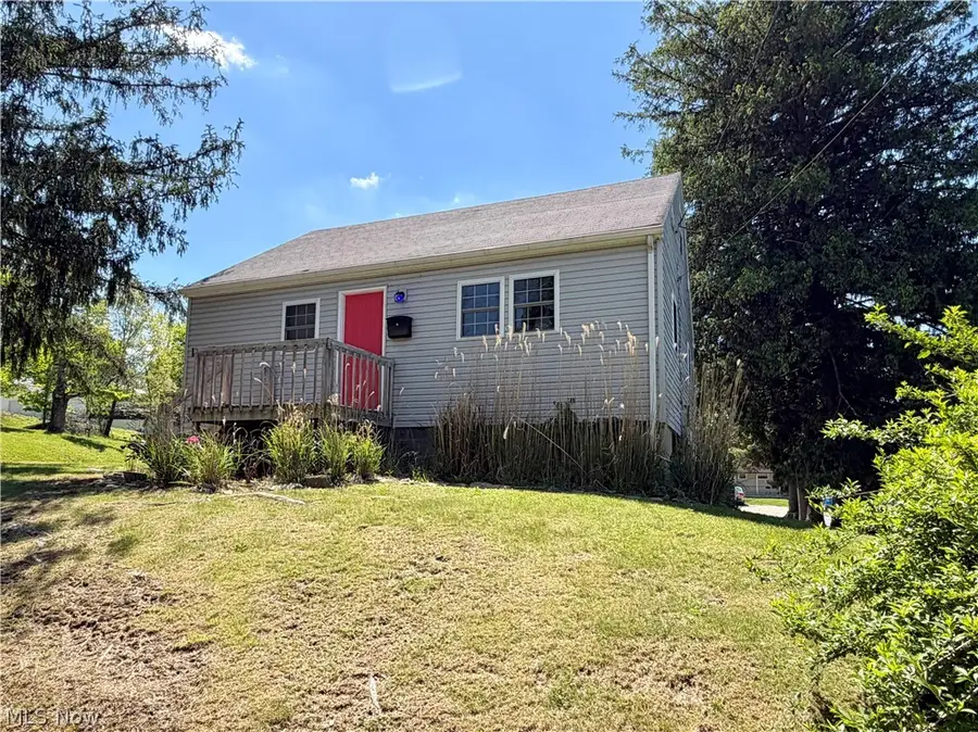 124 E King Street, Zanesville, OH 43701 - #2