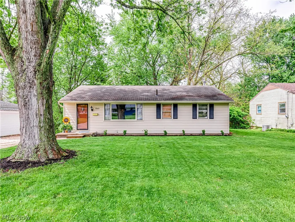 1140 Valley Nw Drive, North Canton, OH 44720 - #1