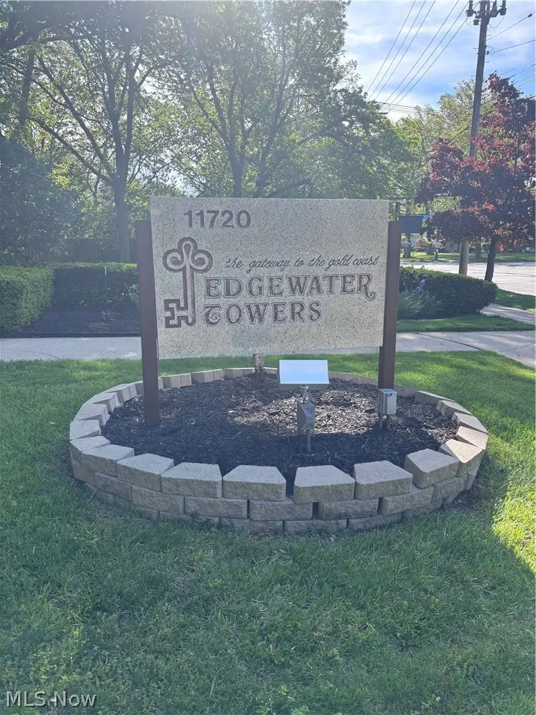 11720 Edgewater Drive #1007, Lakewood, OH 44107 - #2