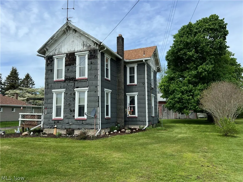 26 Daniels Avenue, Conneaut, OH 44030 - #1
