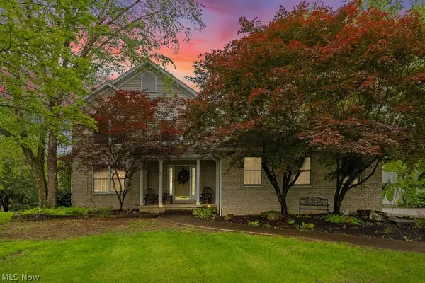6962 Mapleridge Nw Circle, Canton, OH 44718