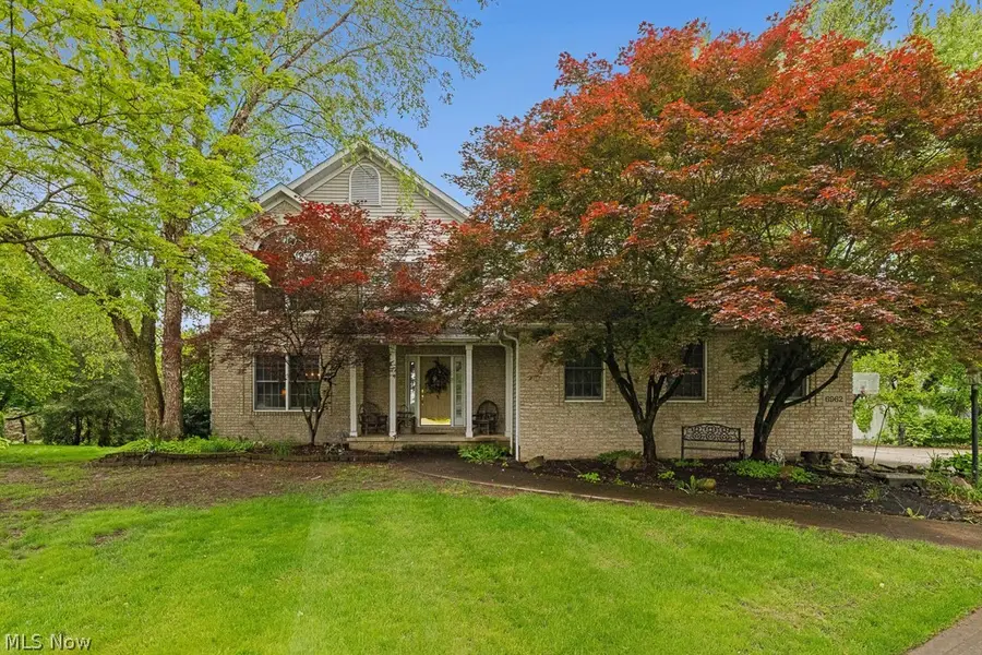 6962 Mapleridge Nw Circle, Canton, OH 44718 - #2