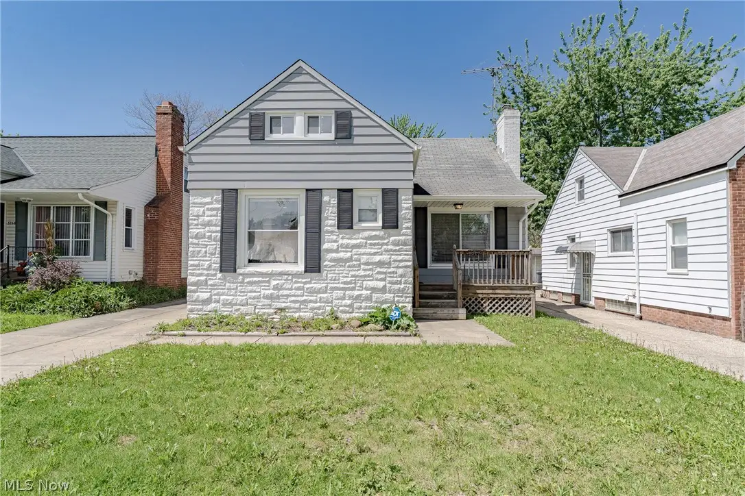 5264 E 117th Street, Garfield Heights, OH 44125 - #1