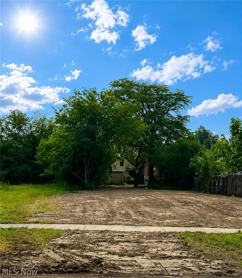 3633 E 147th Street, Cleveland, OH 44120 - #1