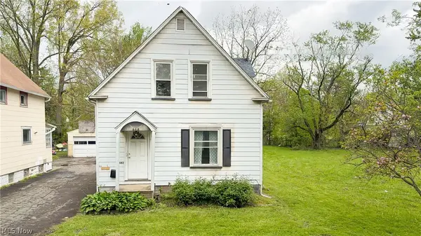 642 Parkman Nw Road, Warren, OH 44485