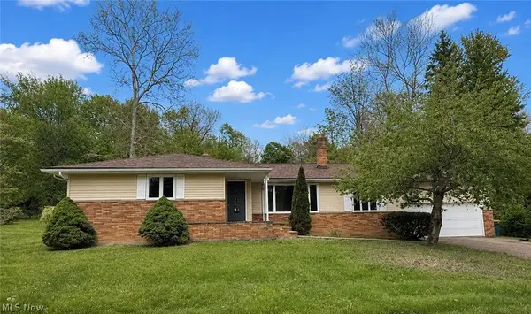 10635 Hickory Hill Court, Kirtland, OH 44094