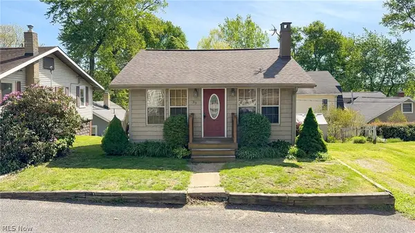 8177 S Cleveland Massillon Road #33, Clinton, OH 44216