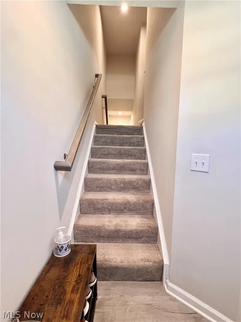 4025 N Steels Circle, Stow, OH 44224 - #2