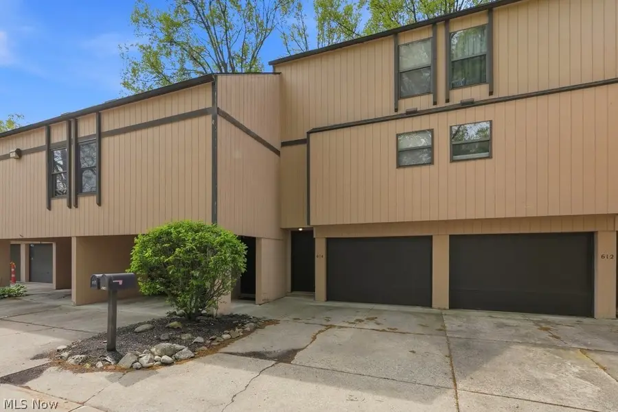 614 James Avenue #6A, Cuyahoga Falls, OH 44221 - #2