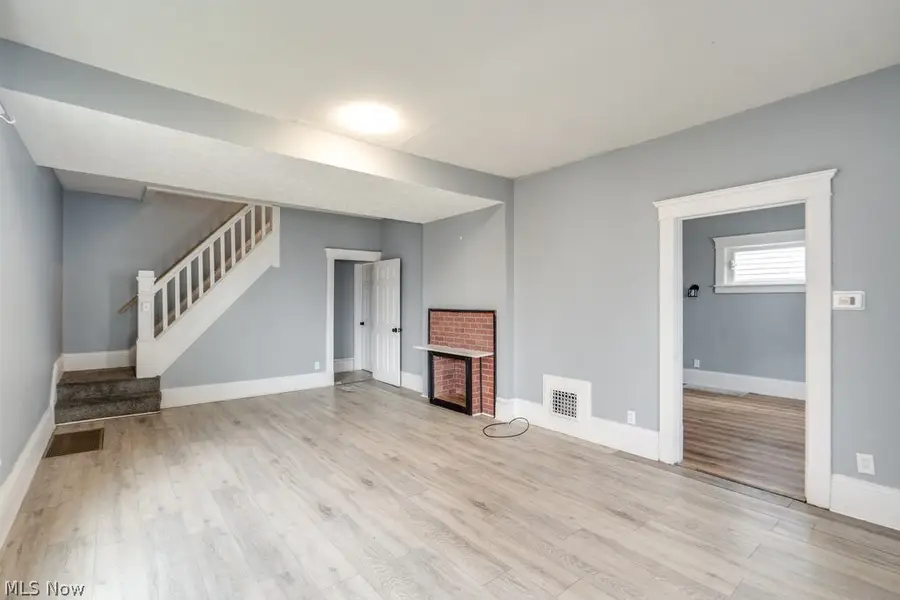821 19th Nw Street, Canton, OH 44709 - #3